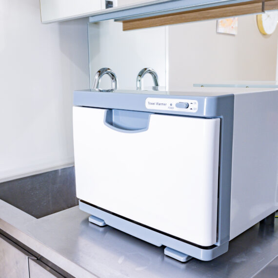 rentalsalon hotcabinet